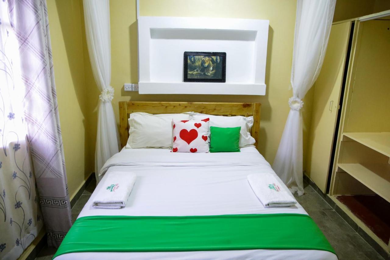 Africana Yard Kitale Ngoại thất bức ảnh